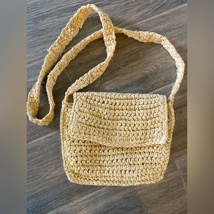 Straw Crossbody Bag- So Cute! 🤎🧡